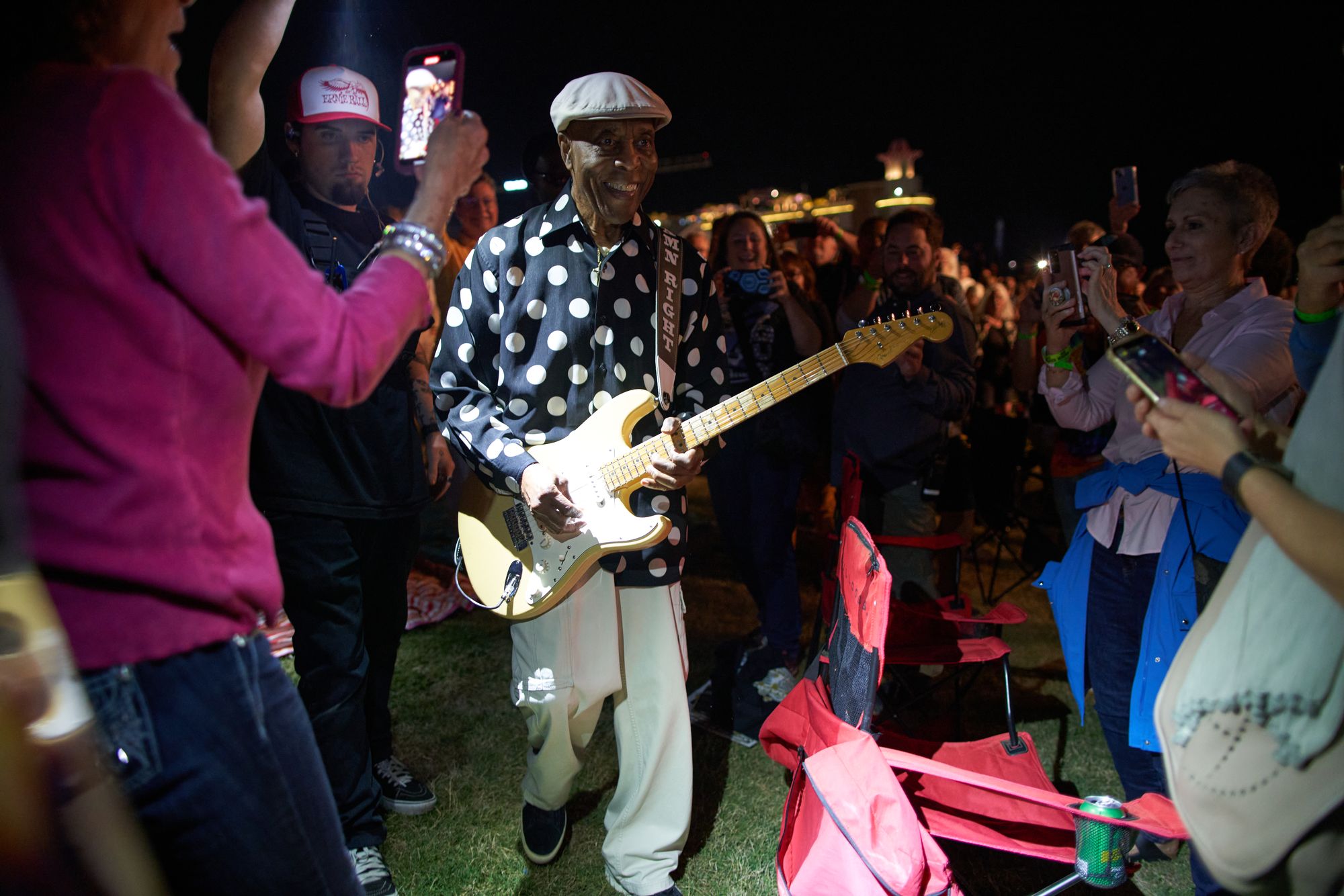 Damn Right Buddy Guy pulls out all the stops in SMF 'farewell' appearance
