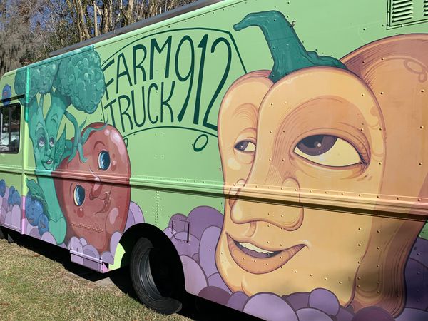 Replacing Juicy: Forsyth Farmers’ Market raises funds for new truck