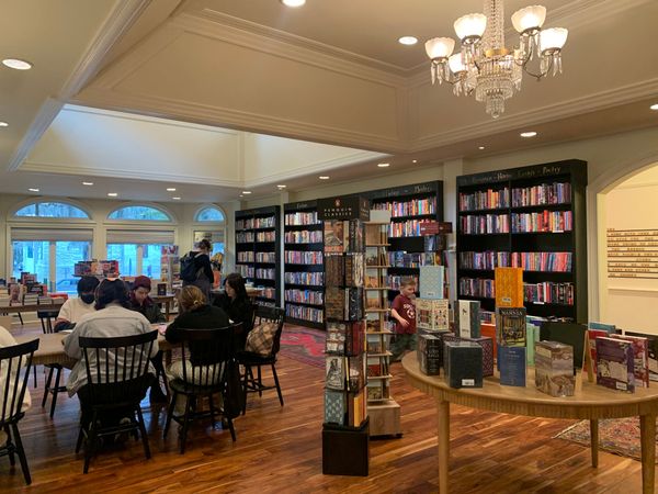 E. Shaver’s bookstore comes to Starland